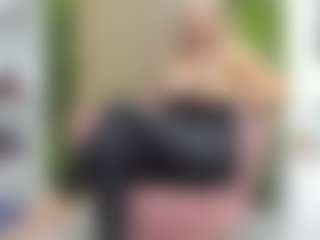 Sweet Cherry's Live Sex Cam Show