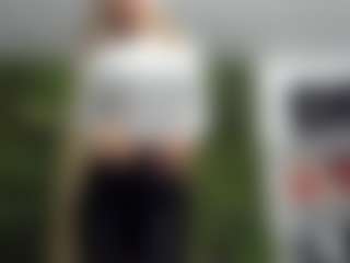 Sweet Cherry's Live Sex Cam Show