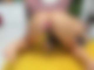 Sweet Cherry's Live Sex Cam Show