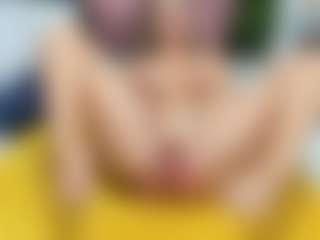 Live cam show with Sweet Cherry - Big Ass on Camsoda.co