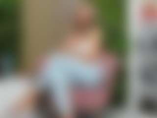 Live cam show with Sweet Cherry - Pantyhose on AdultVida.com