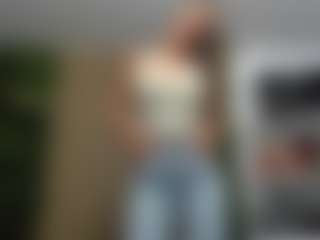 Sweet Cherry's Live Sex Cam Show