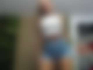 Sweet Cherry's Live Sex Cam Show