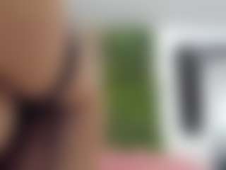 Live cam show with Sweet Cherry - Arab BBW on Dare Cams