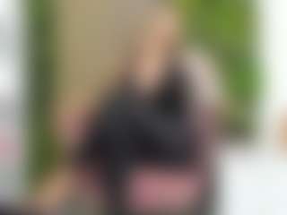 Live cam show with Sweet Cherry - Big Tits MILF on Dolls Live