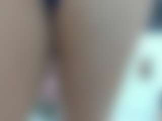 Sweet Cherrys Live-Sex-Cam-Show