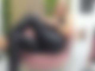 Sweet Cherry's Live Sex Cam Show