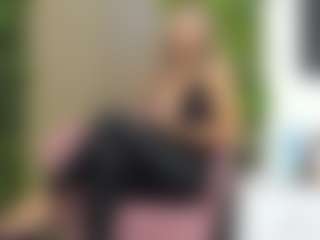 Live cam show with Sweet Cherry - Big Tits on Camsoda