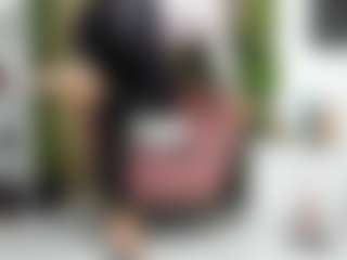 Sweet Cherry MILF webcam performer live streaming
