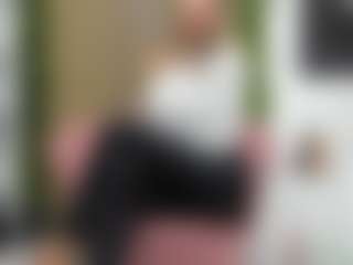 Live cam show with Sweet Cherry - Amateur MILF on Lustler