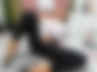 Sweet Cherry's Live Sex Cam Show