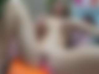 Live cam show with Sweet Cherry - Amateur MILF on fuklive.com
