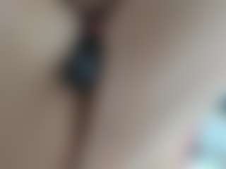 Live cam show with Sweet Cherry - Bedroom on Camsoda