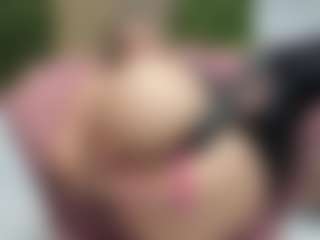 Sweet Cherry's Live Sex Cam Show