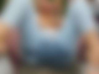 Sweet Cherry's Live Sex Cam Show