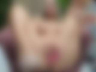 Live cam show with Sweet Cherry - Blowjob on StripNow