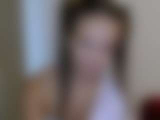 Live cam show with emilyDirty - Upskirt on CamClone