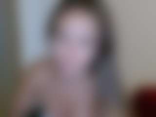 Show de cam en vivo con emilyDirty - Domina en Camsoda