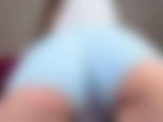 Live cam show with Lexi-Split - Teen (18+) on Camsoda | united states