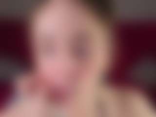 Lexi-Split's Live Sex Cam Show