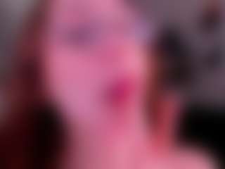 Lexi-Split's Live Sex Cam Show