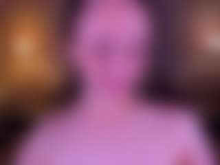 Lexi-Split's Live Sex Cam Show