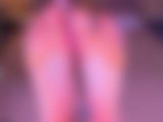 Lexi-Split's Live Sex Cam Show