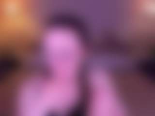 Lexi-Split's Live Sex Cam Show