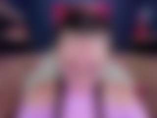 Lexi-Split's Live Sex Cam Show