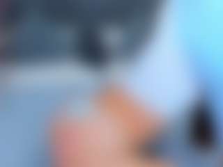Live cam show with Lexi-Split - Handjob on Mixed Magazine Live