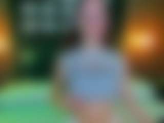 Lexi-Split's Live Sex Cam Show