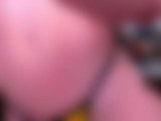 Lexi-Split's Live Sex Cam Show