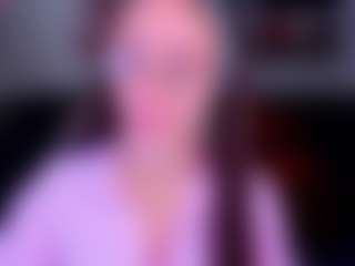 Live cam show with Lexi-Split - Fetish Brown Hair on Uber Horny