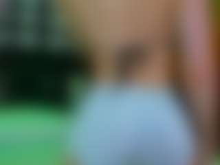 Live cam show with Lexi-Split - Petite on Cam Slut