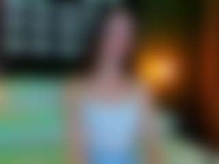 Lexi-Split's Live Sex Cam Show