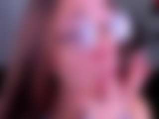 Lexi-Split's Live Sex Cam Show