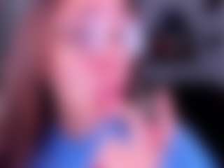 Lexi-Split's Live Sex Cam Show