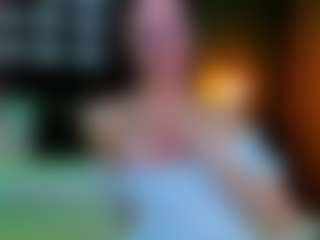 Lexi-Split's Live Sex Cam Show