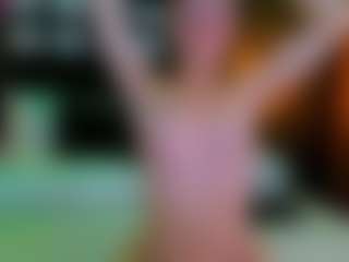 Lexi-Split's Live Sex Cam Show