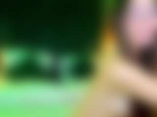 Lexi-Split's Live Sex Cam Show
