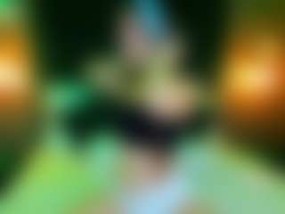 Lexi-Split's Live Sex Cam Show