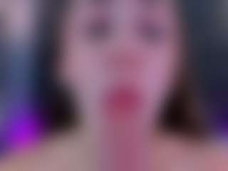 Lexi-Split's Live Sex Cam Show