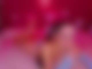 Lexi-Split's Live Sex Cam Show