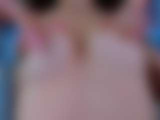 Lexi-Split's Live Sex Cam Show