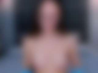 Lexi-Split's Live Sex Cam Show