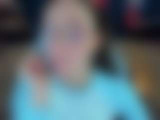 Lexi-Split's Live Sex Cam Show