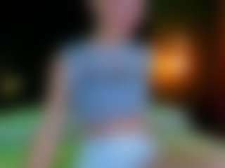 Lexi-Split's Live Sex Cam Show