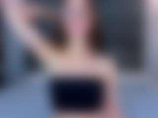 Live cam show with Lexi-Split - Striptease Teen (18+) on xxxlivecams.org