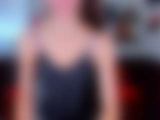 Lexi-Split's Live Sex Cam Show