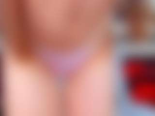 Lexi-Split's Live Sex Cam Show